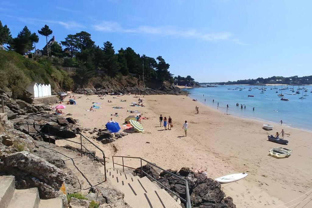 Villa 10P, Exposition Sud, La Plage De Sable Au Bout Du Jardin Saint-Briac-sur-Mer Exteriör bild
